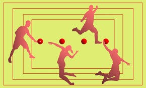 一张是1984奥运会对西班牙，另一张是nba早年对活塞。可以看到这时期跳投不带后仰，纯粹跳得高。