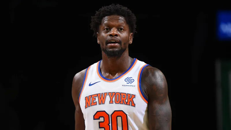 场上争夺佳 场上争夺佳